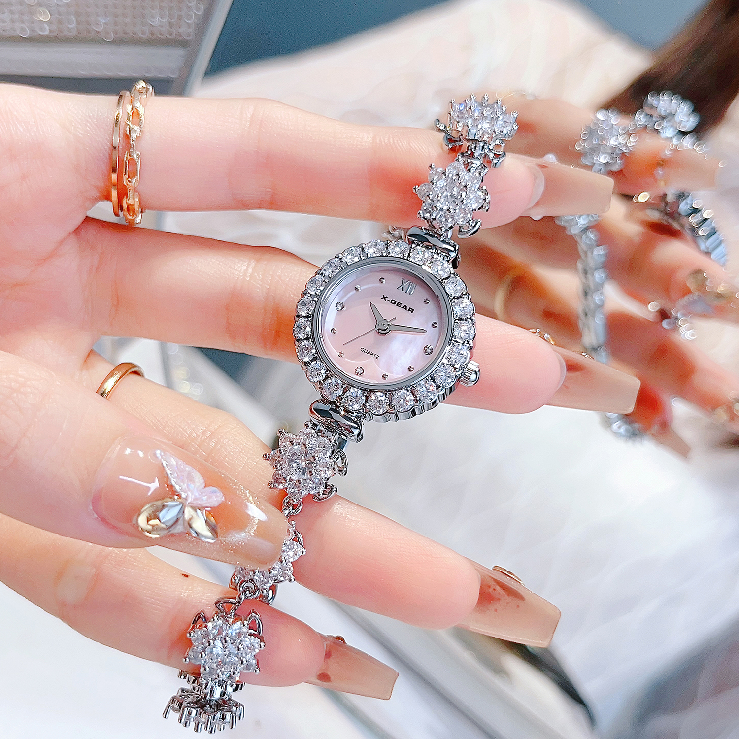 Luxury Gift for Women: Stainle - Luxury X I Watch ulasan dan harga