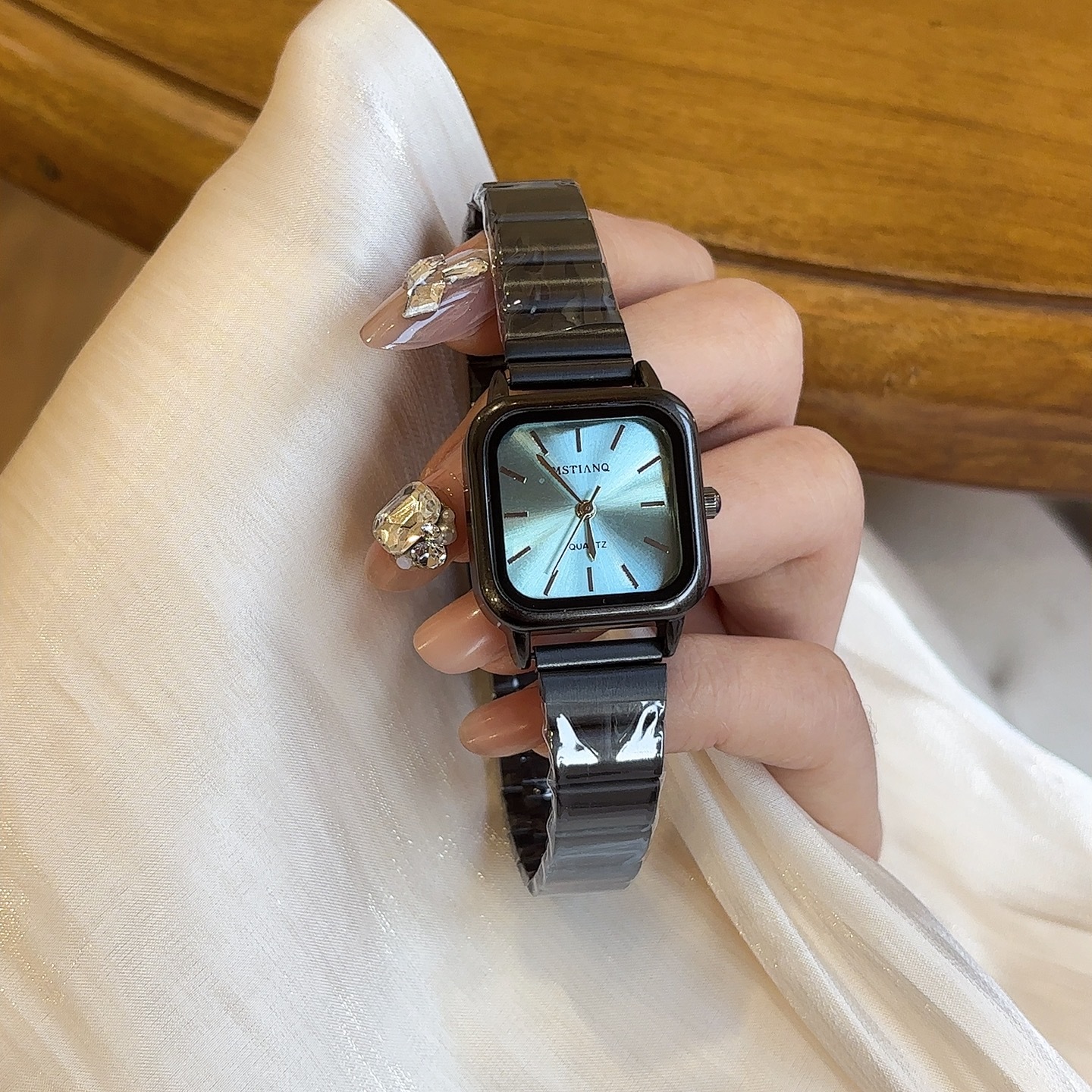 Hot Sale Brand Black Watch for - Luxury Watch Brand For Women ulasan dan harga